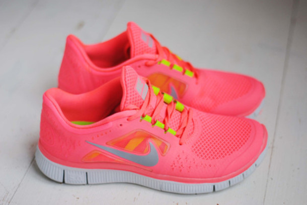 pink nike shoes